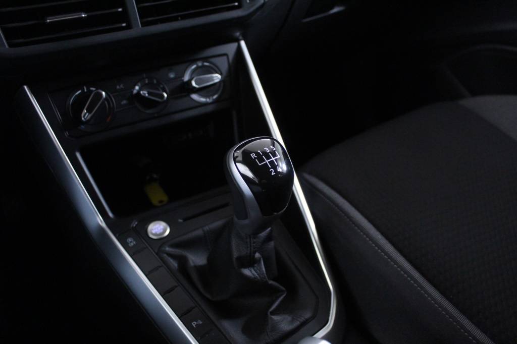 volkswagen-taigo-2024-gasolina-999cc