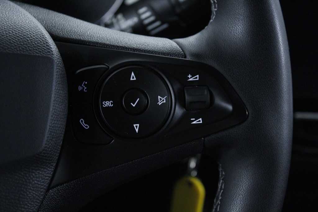 opel-corsa-2024-gasolina-1199cc