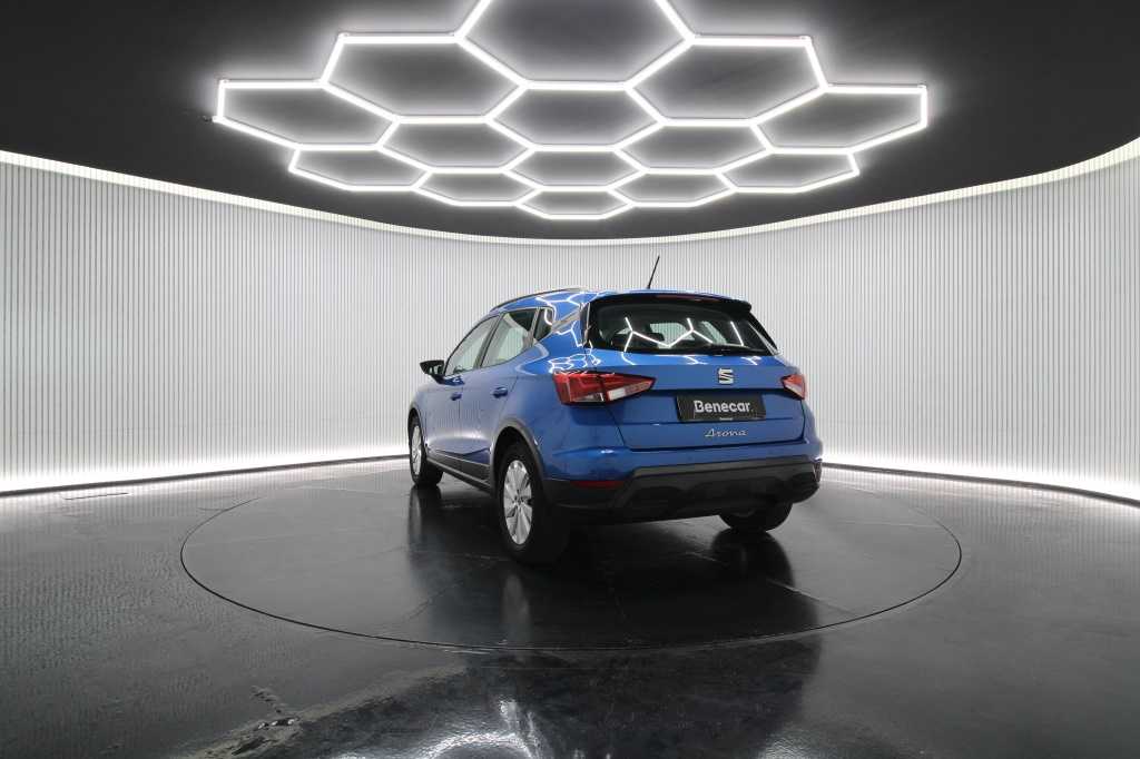 seat-arona-2024-gasolina-999cc