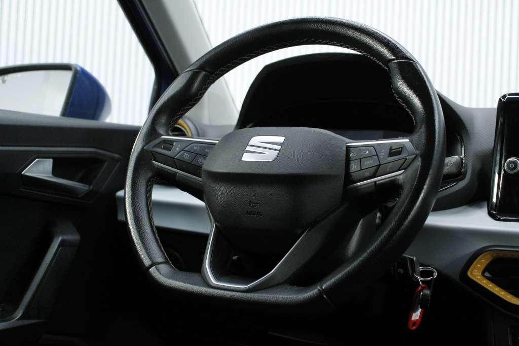 seat-arona-2024-gasolina-999cc