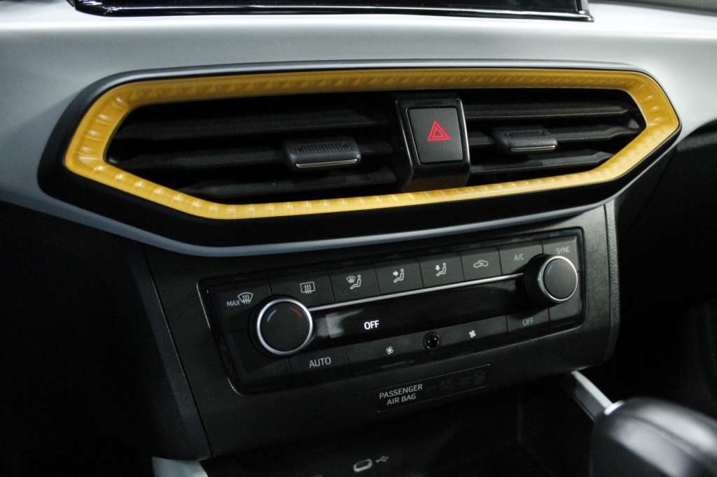 seat-arona-2024-gasolina-999cc