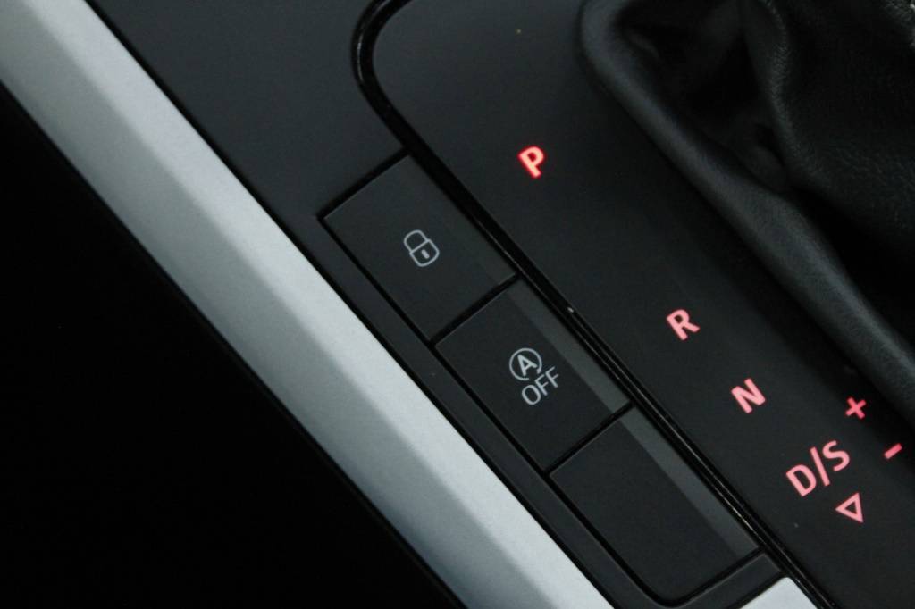 seat-arona-2024-gasolina-999cc