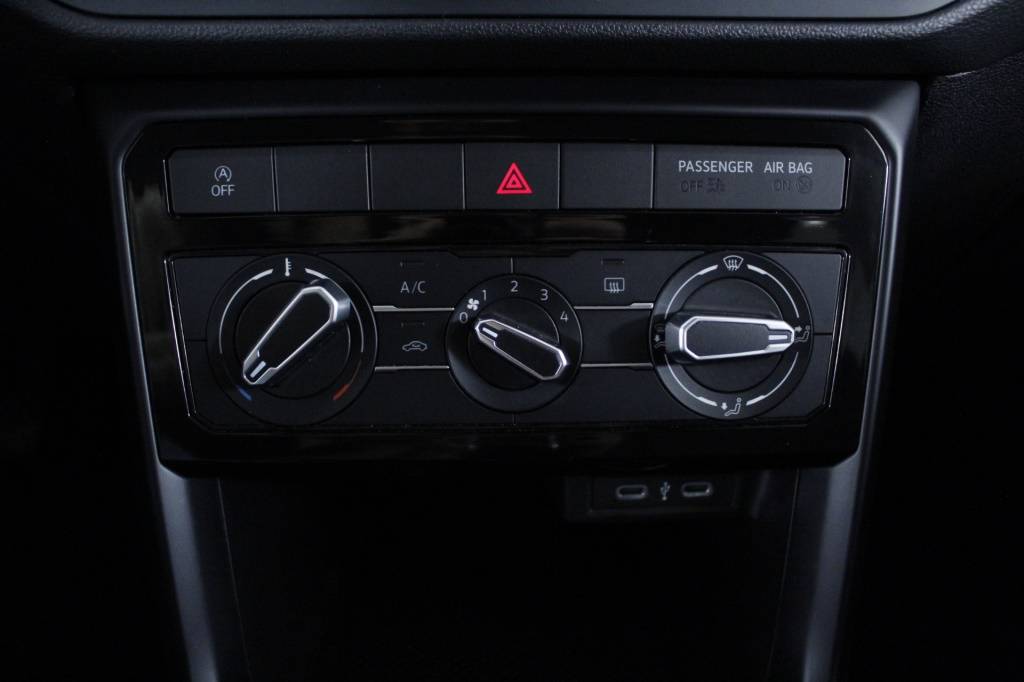 volkswagen-t-cross-2023-gasolina-999cc
