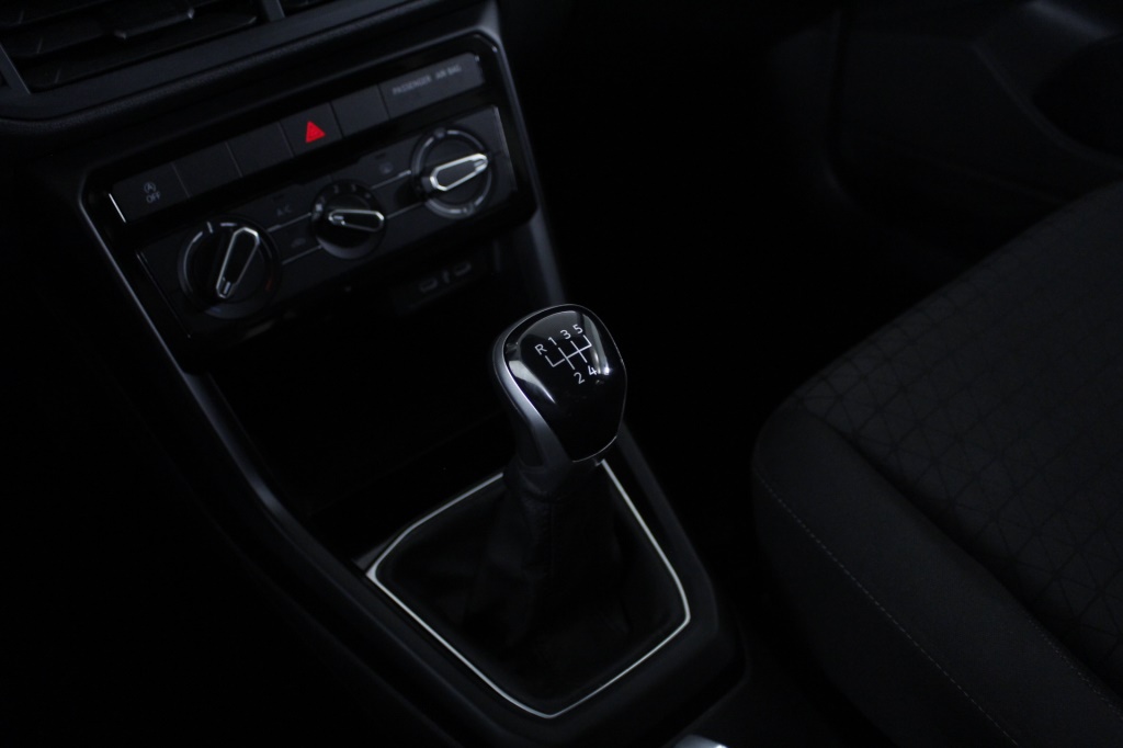 volkswagen-t-cross-2023-gasolina-999cc