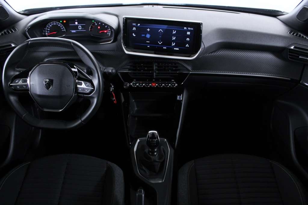 peugeot-2008-2024-gasolina-1199cc