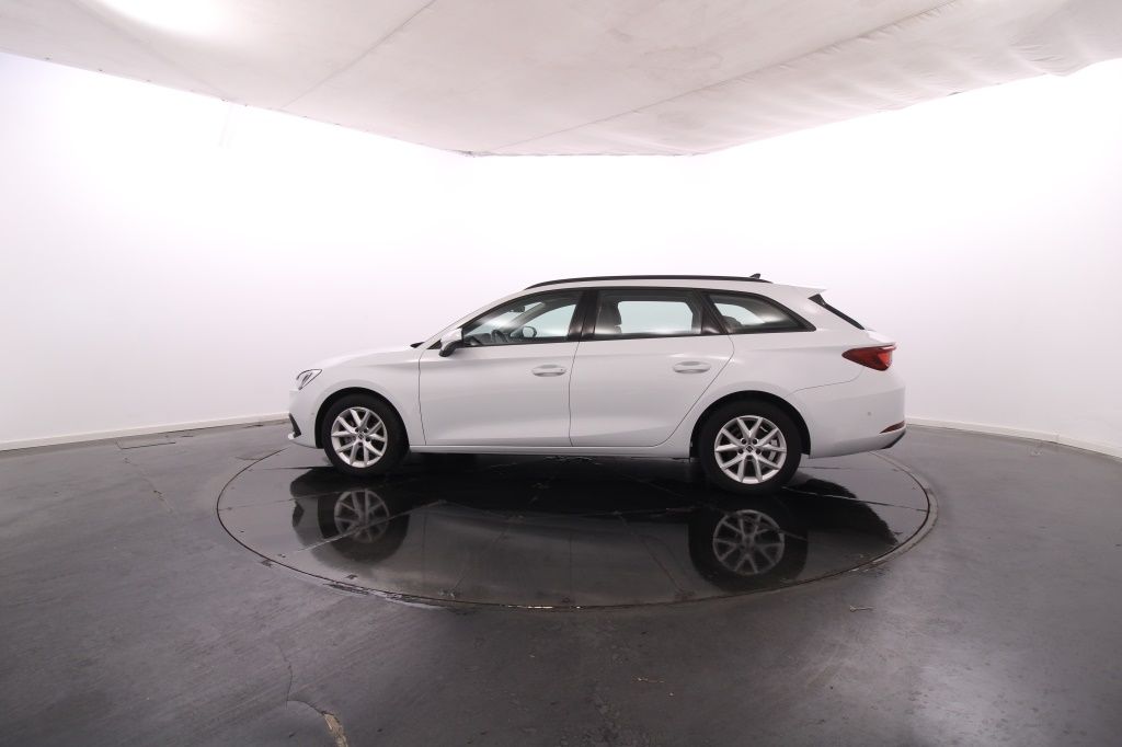 seat-leon-st-2024-gasolina-999cc