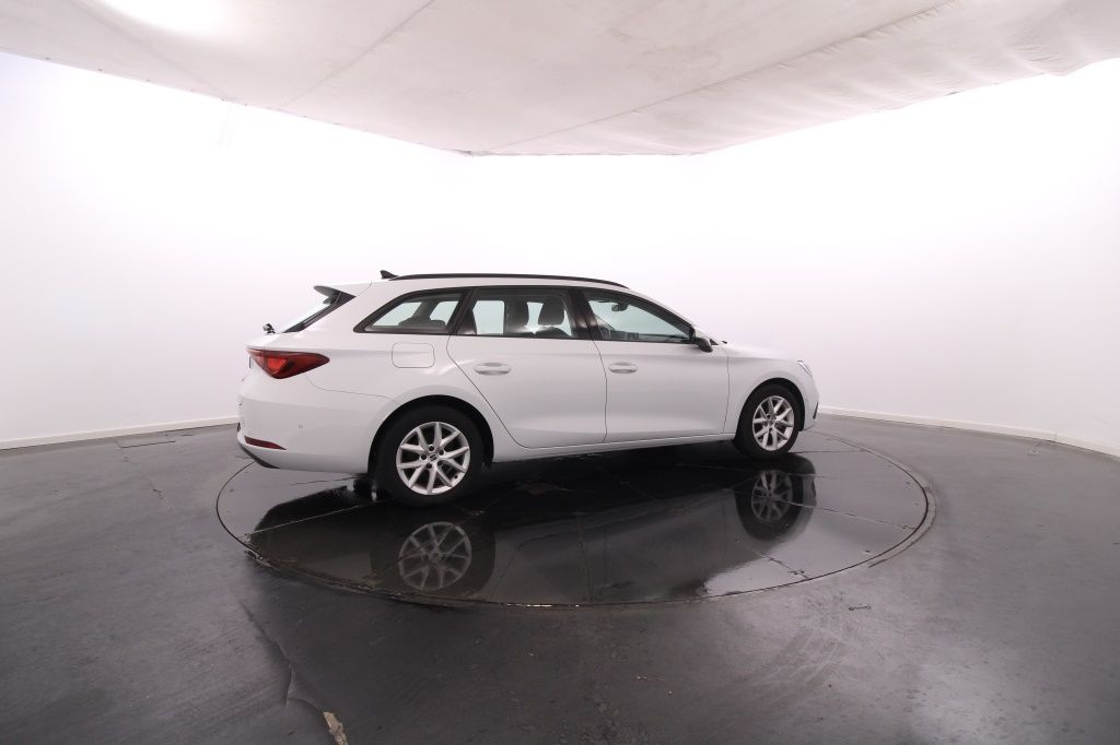 seat-leon-st-2024-gasolina-999cc