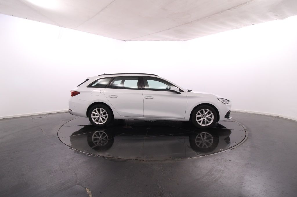 seat-leon-st-2024-gasolina-999cc