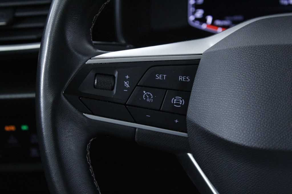 seat-leon-st-2024-gasolina-999cc