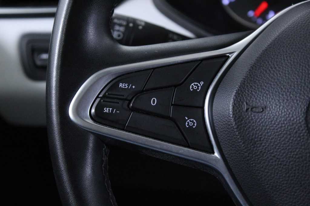 renault-clio-2023-gasolina-999cc
