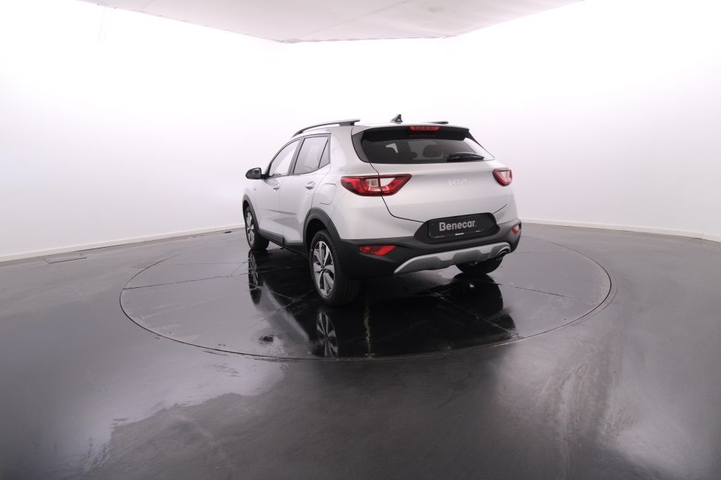 kia-stonic-2024-gasolina-1197cc