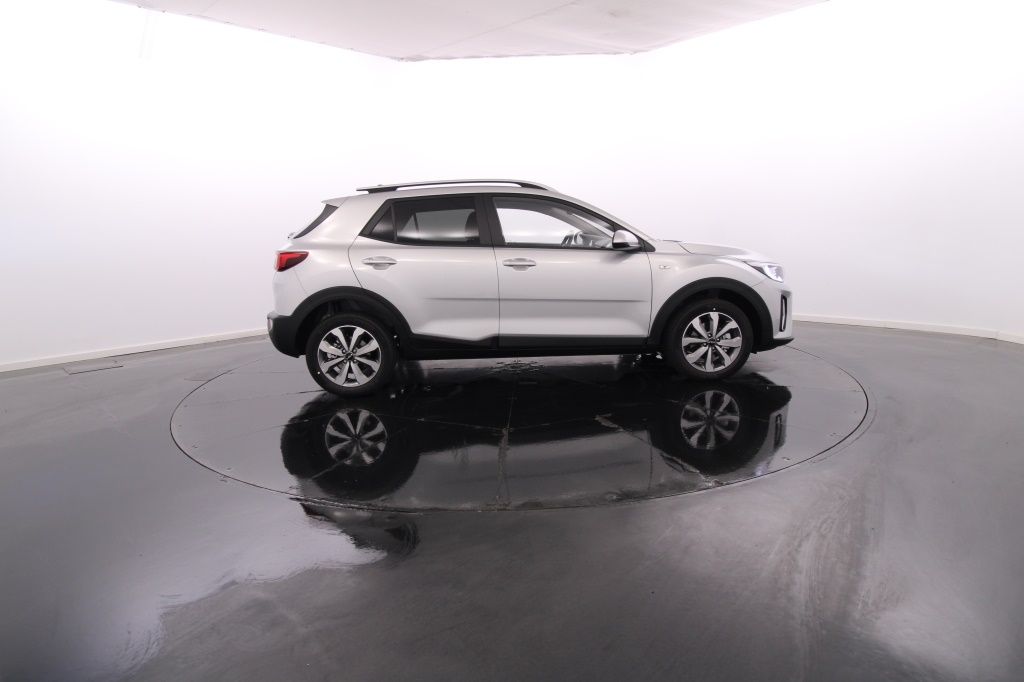 kia-stonic-2024-gasolina-1197cc