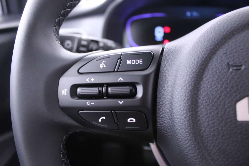kia-stonic-2024-gasolina-1197cc