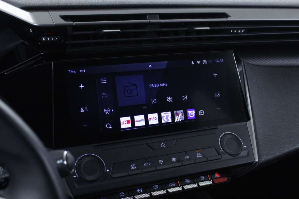 peugeot-308-sw-2025-hibrido-1199cc