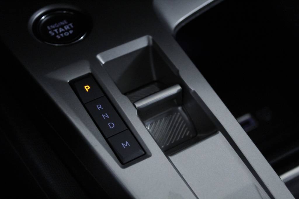 peugeot-308-sw-2025-hibrido-1199cc