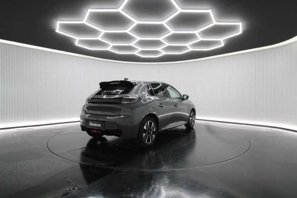 peugeot-208-2025-hibrido-1199cc