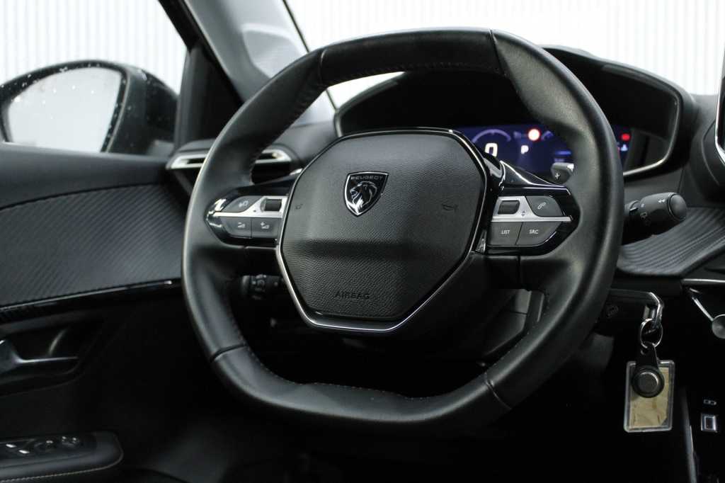 peugeot-208-2025-hibrido-1199cc