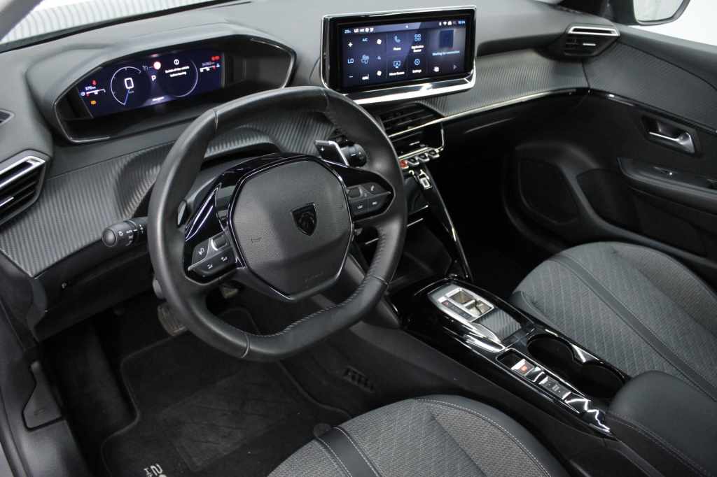 peugeot-208-2025-hibrido-1199cc