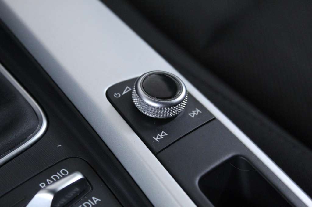 audi-a4-avant-2016-diesel-1968cc