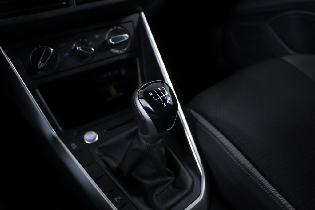 volkswagen-taigo-2024-gasolina-999cc