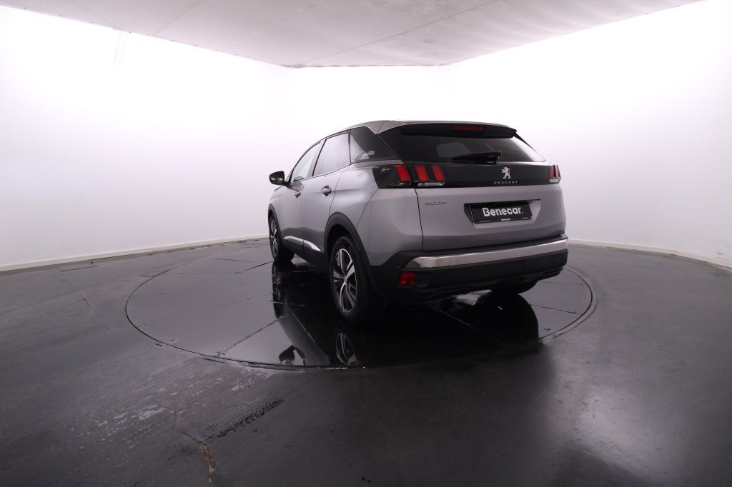 peugeot-3008-2023-diesel-1499cc