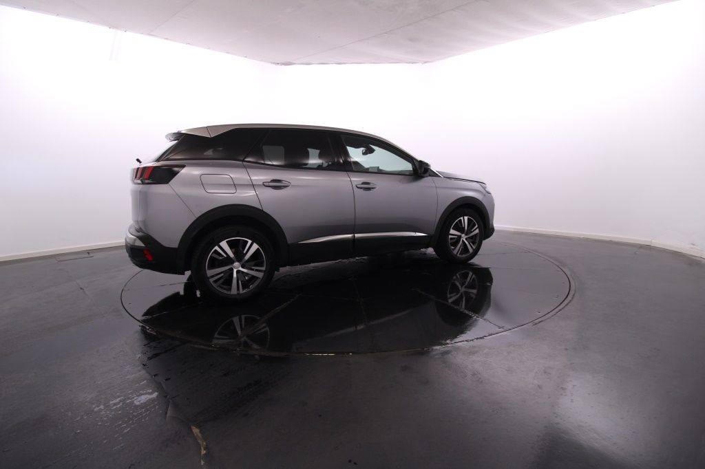 peugeot-3008-2023-diesel-1499cc