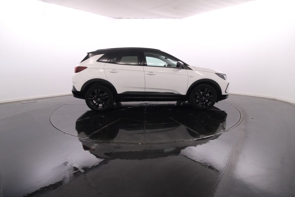 opel-grandland-2023-diesel-1499cc