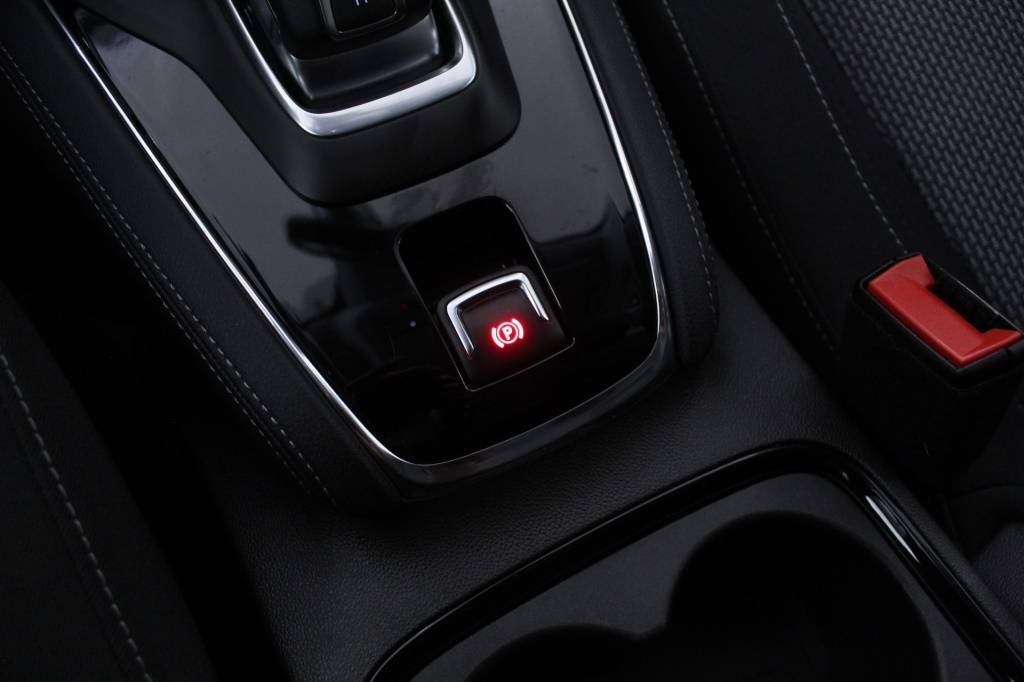 opel-grandland-2023-diesel-1499cc