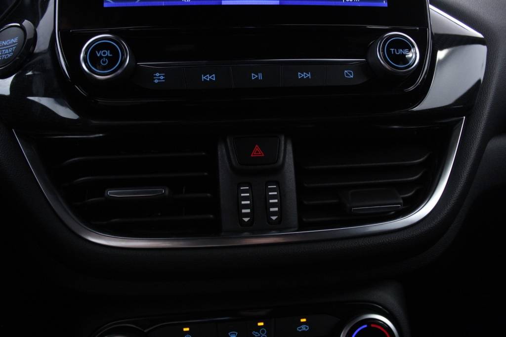 ford-puma-2024-hibrido-999cc