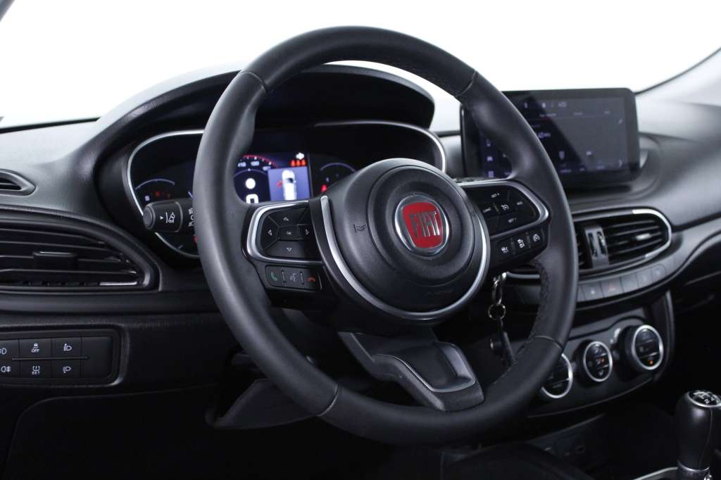 fiat-tipo-station-wagon-2023-gasolina-999cc