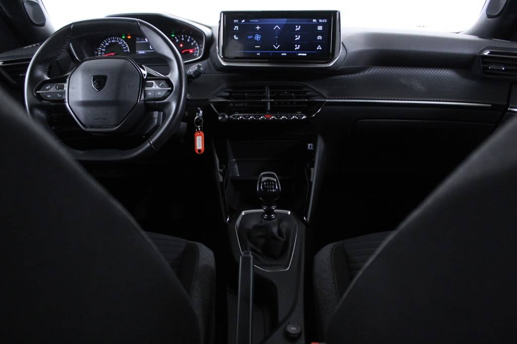 peugeot-2008-2024-gasolina-1199cc