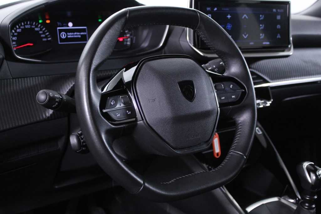 peugeot-2008-2024-gasolina-1199cc