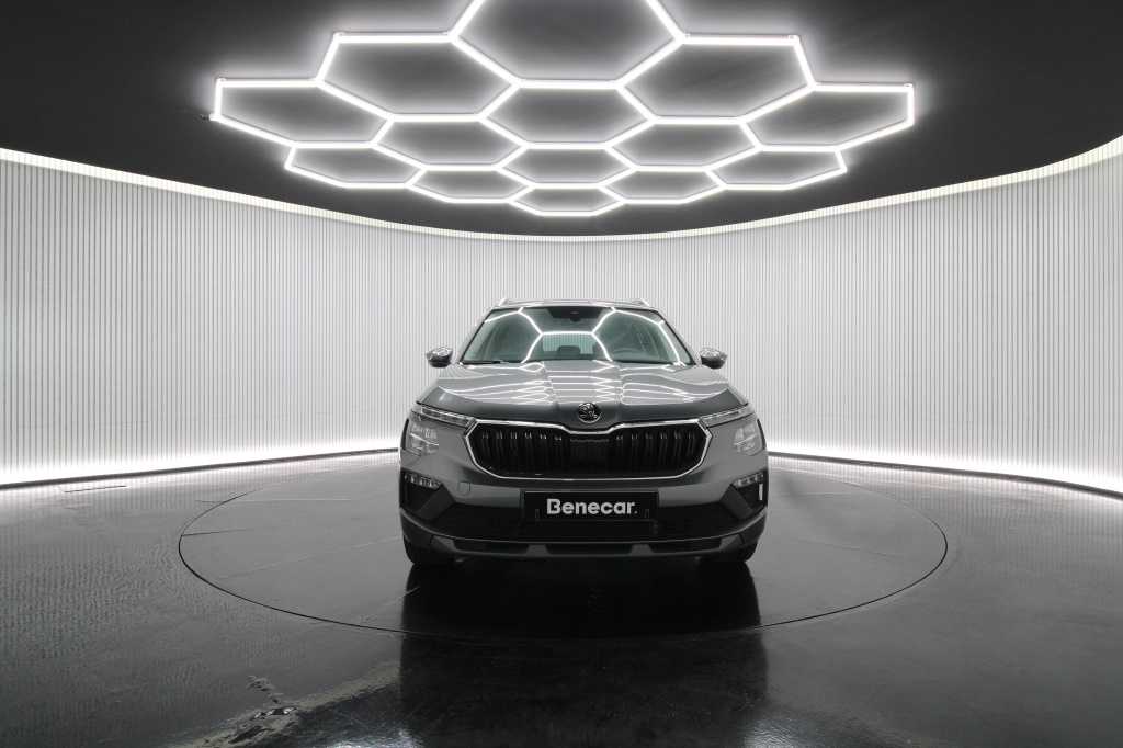 skoda-kamiq-2024-gasolina-999cc