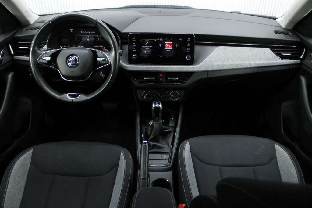 skoda-kamiq-2024-gasolina-999cc