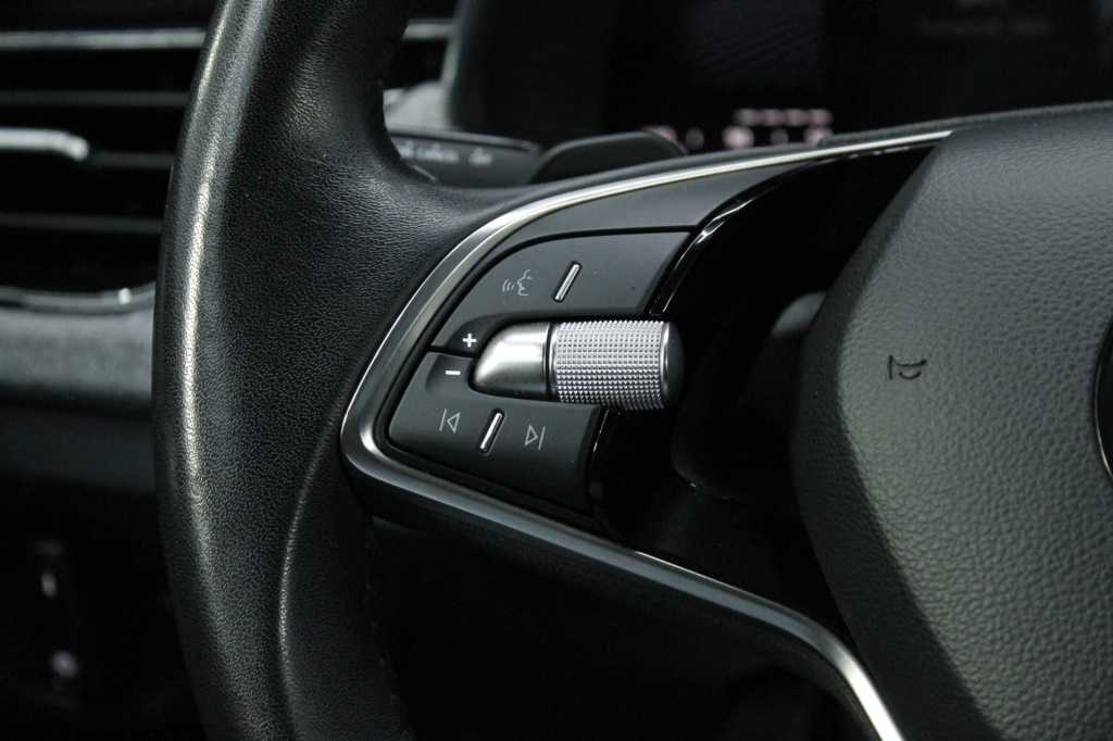 skoda-kamiq-2024-gasolina-999cc