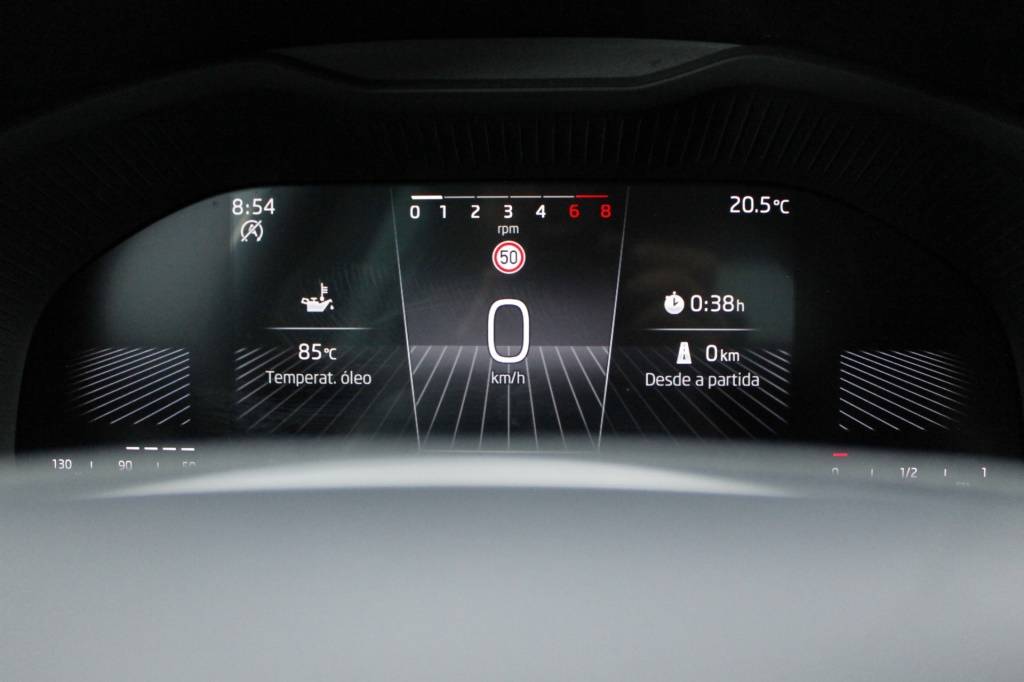 skoda-kamiq-2024-gasolina-999cc