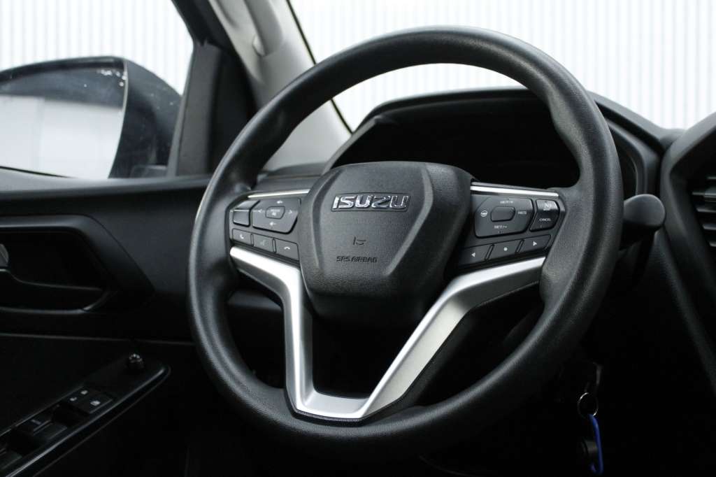 isuzu-d-max-2024-diesel-1898cc