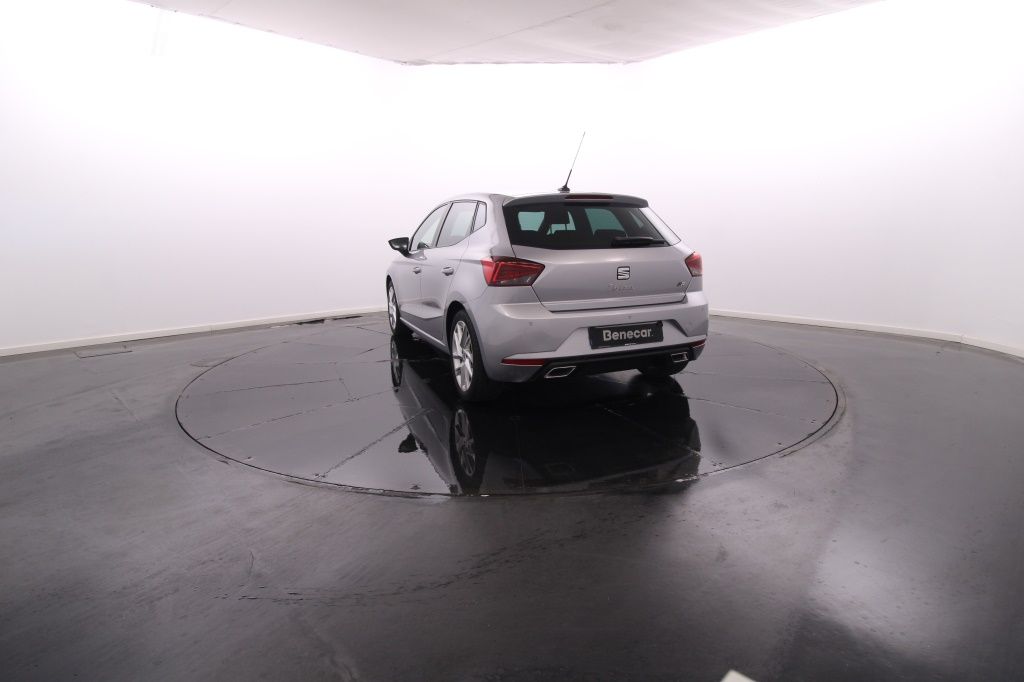 seat-ibiza-2023-gasolina-999cc