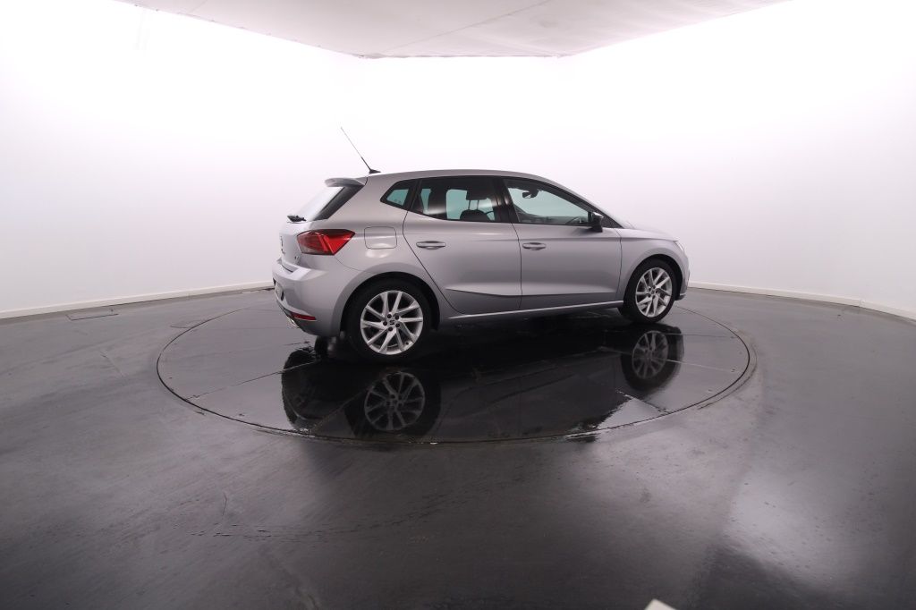seat-ibiza-2023-gasolina-999cc