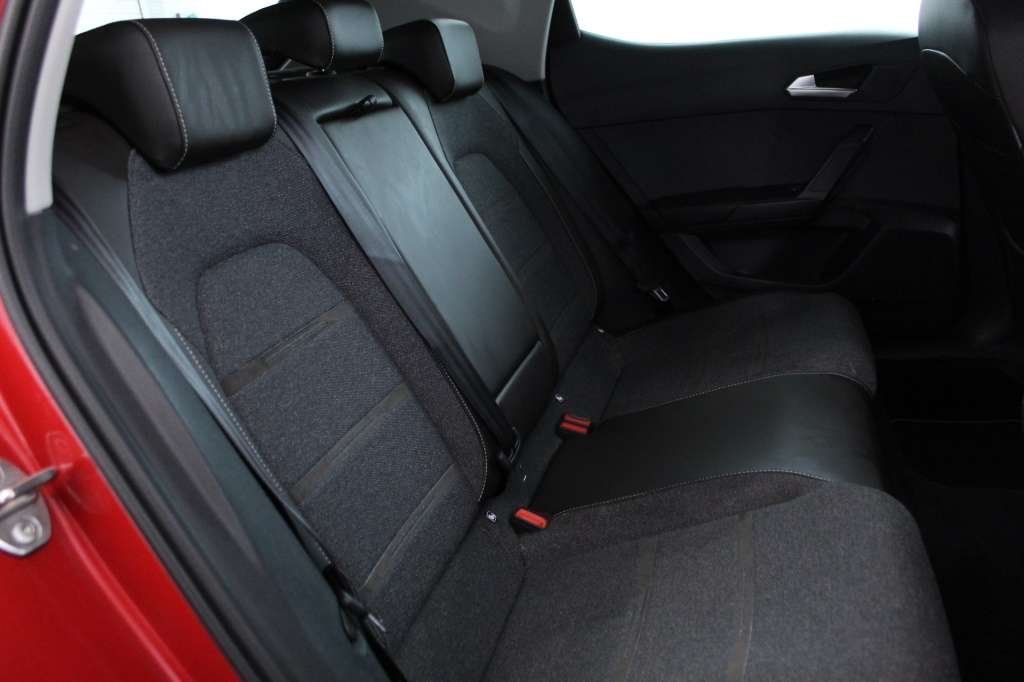 seat-leon-2024-hibrido-1395cc