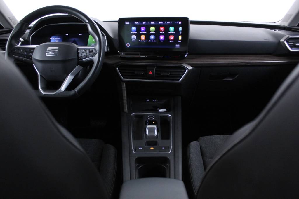 seat-leon-2024-hibrido-1395cc