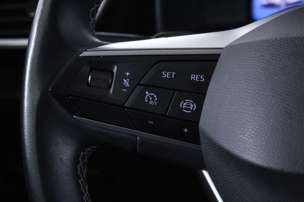 seat-leon-2024-hibrido-1395cc