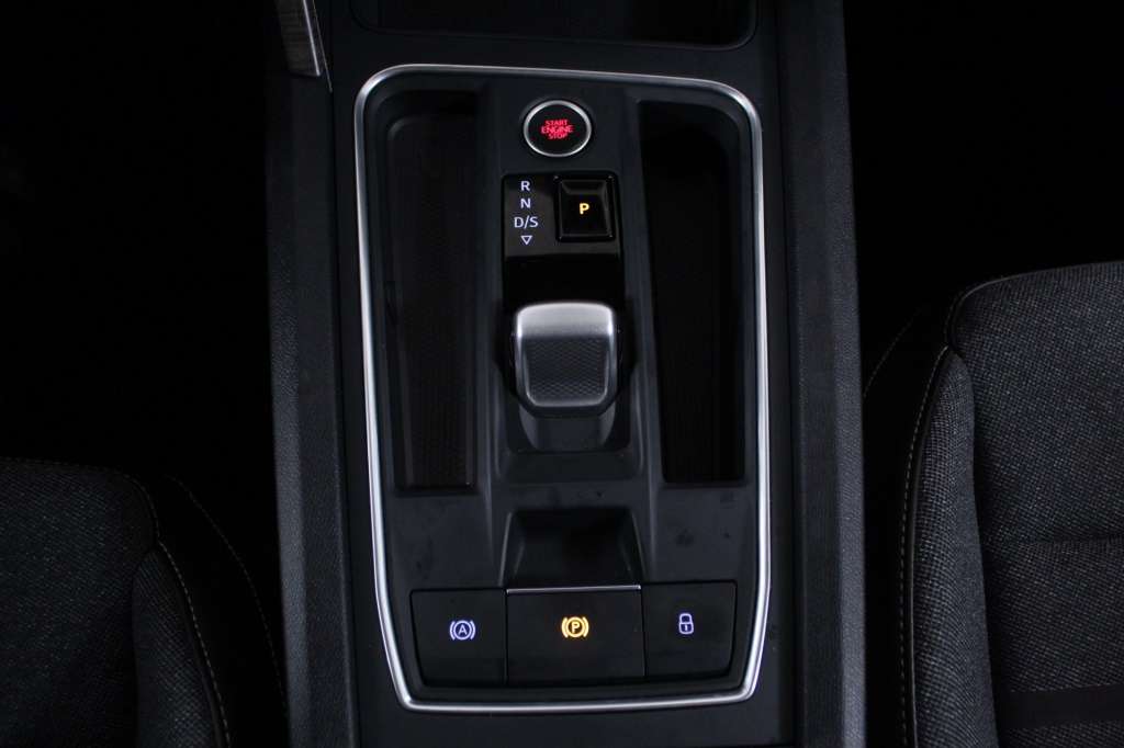 seat-leon-2024-hibrido-1395cc