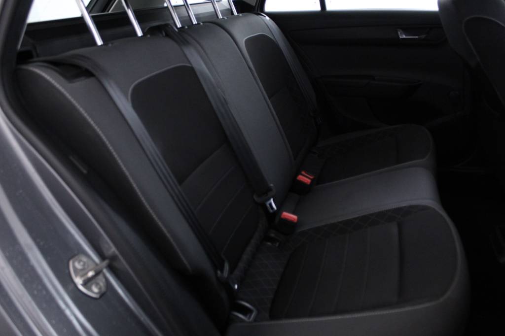 skoda-fabia-2022-gasolina-999cc