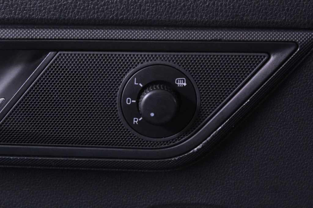 skoda-fabia-2022-gasolina-999cc