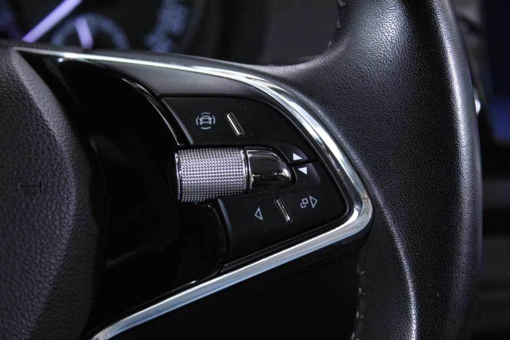 skoda-fabia-2022-gasolina-999cc