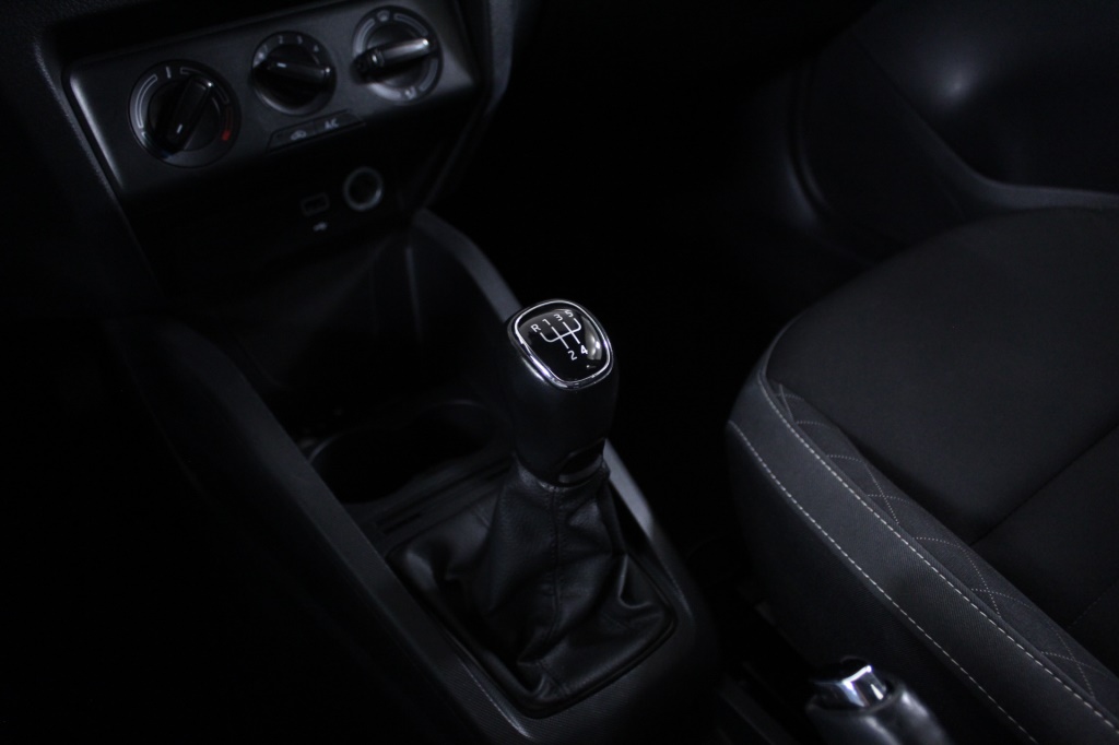 skoda-fabia-2022-gasolina-999cc