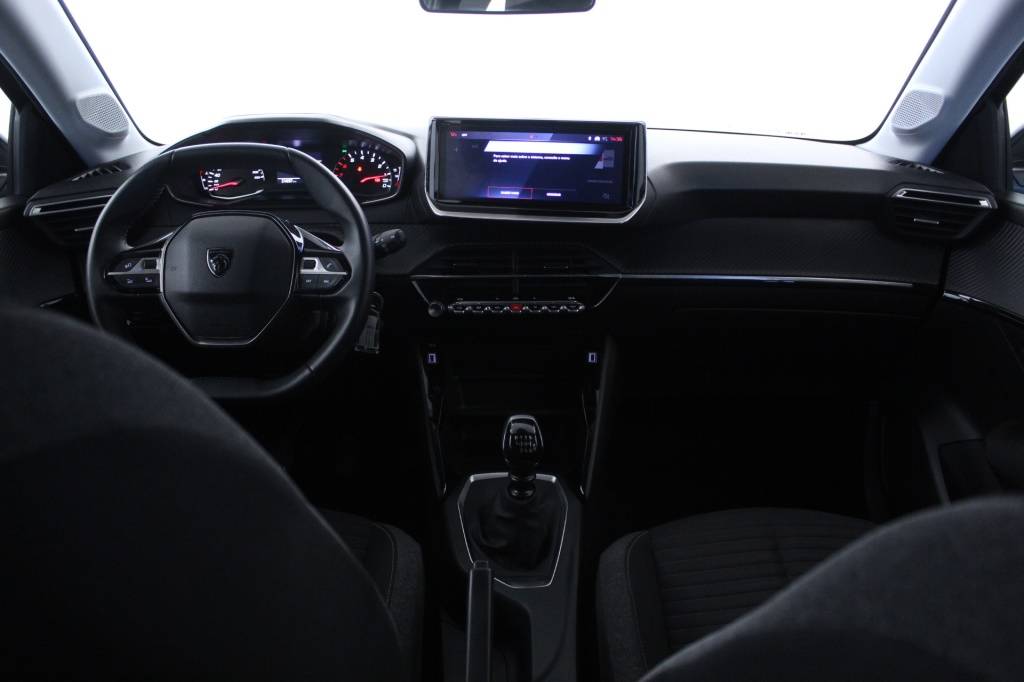 peugeot-208-2024-gasolina-1199cc