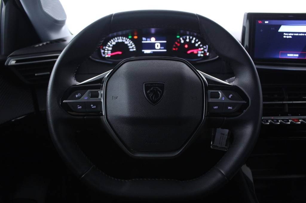 peugeot-208-2024-gasolina-1199cc
