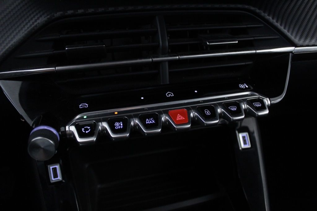 peugeot-208-2024-gasolina-1199cc